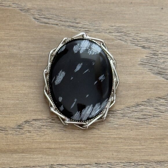Vintage Brooch Pin Pendant Oval Snowflake Obsidian Stone Silver Tone - Picture 2 of 11